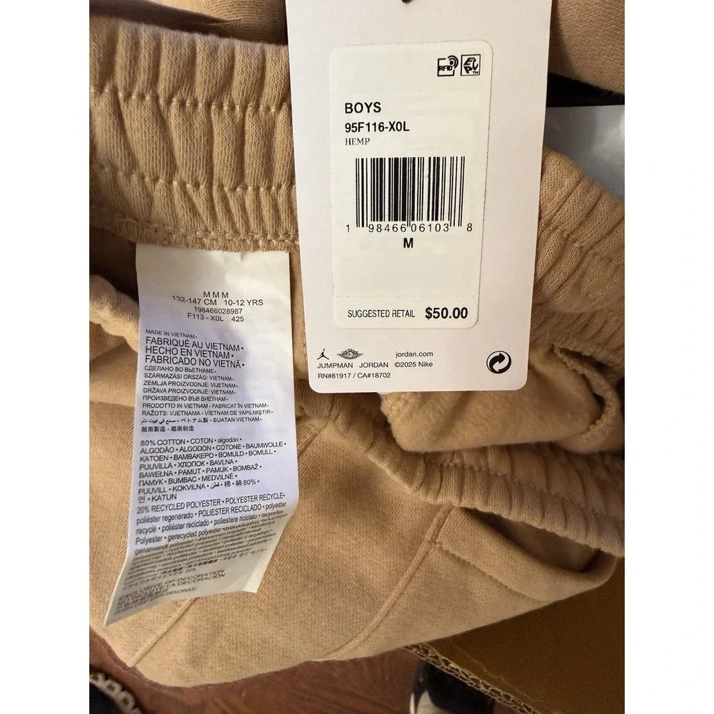 Nike Jordan Boys Medium Brooklyn Fleece Pants And Hoodie Sweatshirt Set NWT